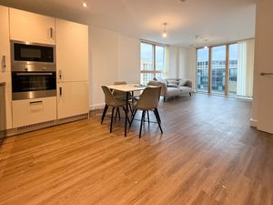 Photo 6- click for photo gallery